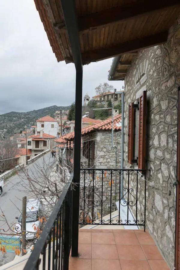Apartamento Sophia'S Stone House Dimitsana Exterior foto