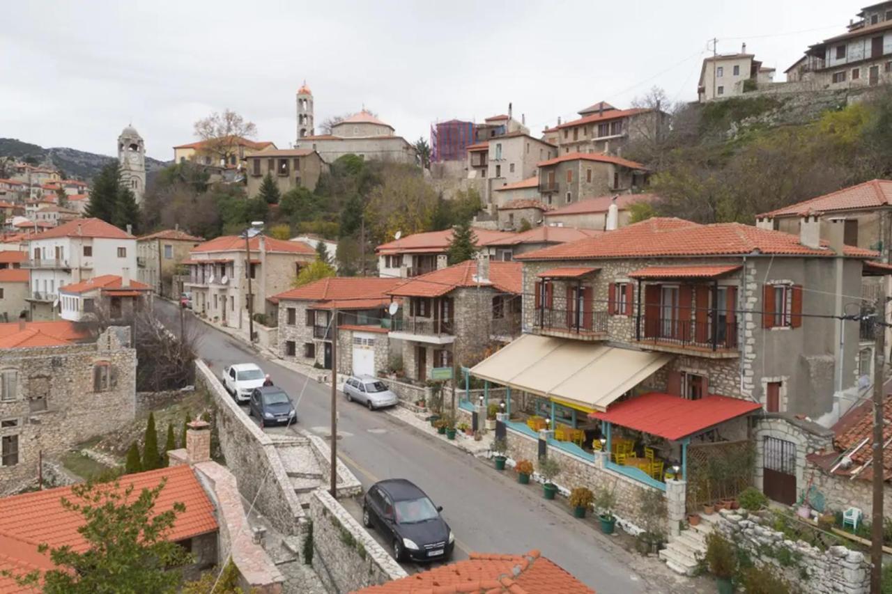 Apartamento Sophia'S Stone House Dimitsana Exterior foto