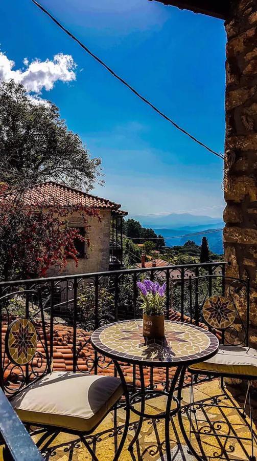 Apartamento Sophia'S Stone House Dimitsana Exterior foto